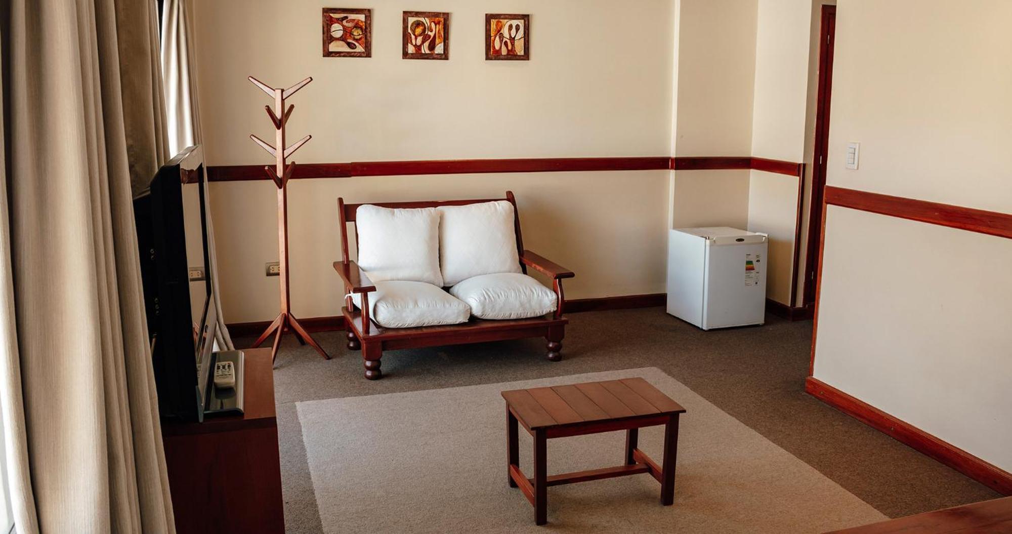 Hotel Los Sauces Cafayate Dış mekan fotoğraf