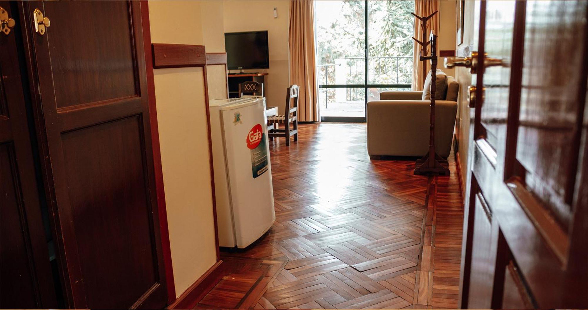 Hotel Los Sauces Cafayate Dış mekan fotoğraf